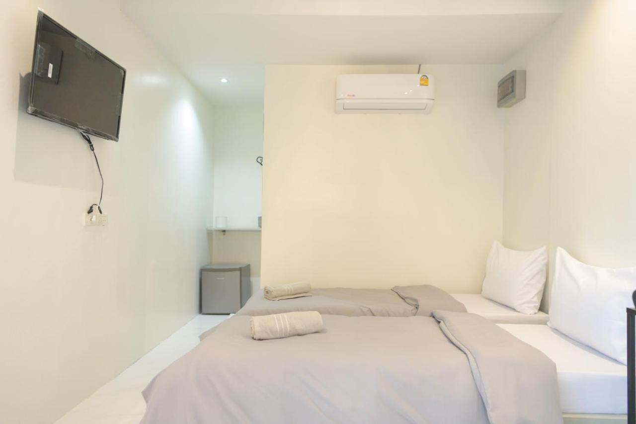 Nap77 Salaya Hotell Eksteriør bilde