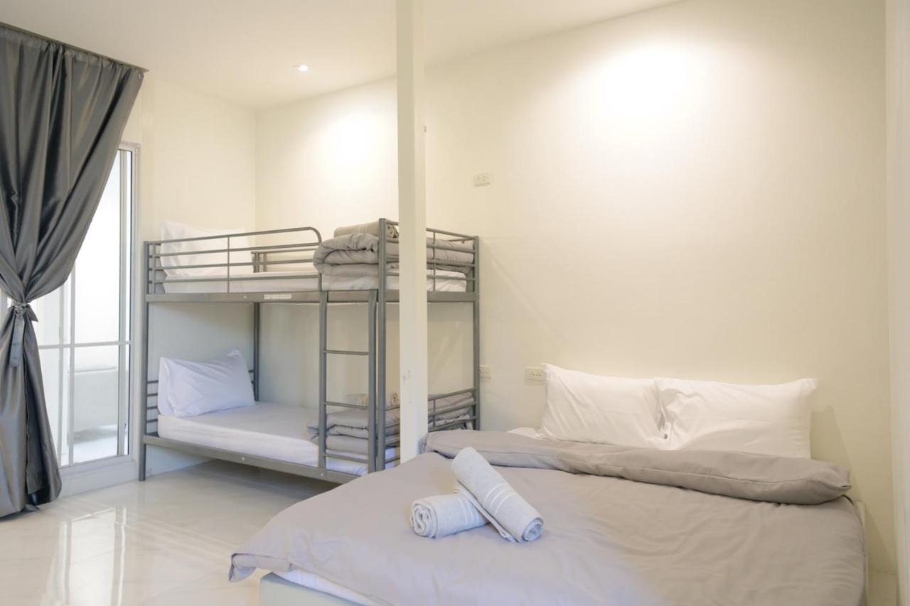 Nap77 Salaya Hotell Eksteriør bilde